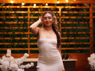 AdaraAngel Webcam Porno Live - Photo 6/21