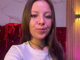 GraceRedMiller Video Webcam - Photo 14/21