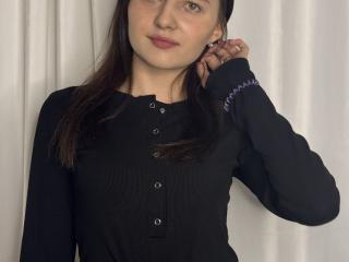 DollieSkweres - Live sex cams model