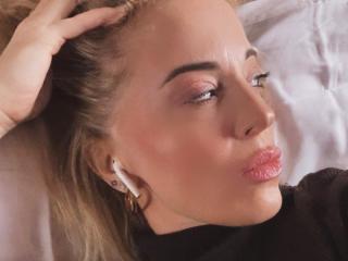 NellyBloomy Image Gallery