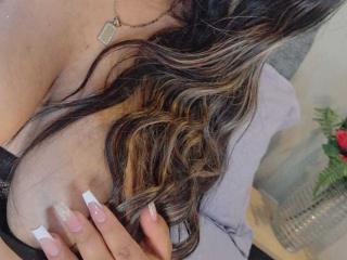 SalomettX Fellation XXX Cams - Photo 13/21