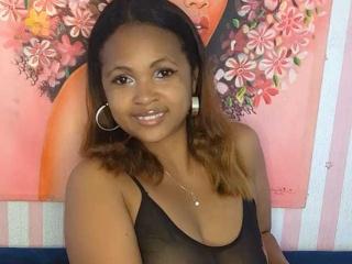 AnaychaLaCoquine Webcam Porno Live - Photo 5/15