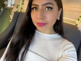 ZoeRedds MILF Live - Photo 5/21