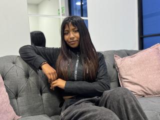 NahomyNoir Pussy Video Webcam - Photo 5/7