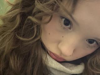 YanDelangel Image Gallery