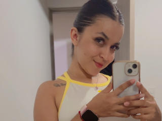 HikariChloe Image Gallery