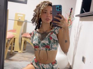 SilvanaXOwen Blowjob XXX Cams - Photo 8/21