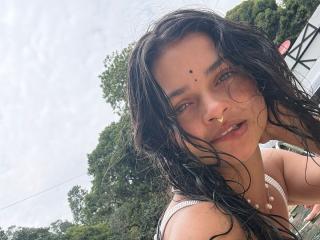 LucyySky Image Gallery