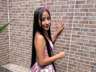 AnnieBlakke Image Gallery