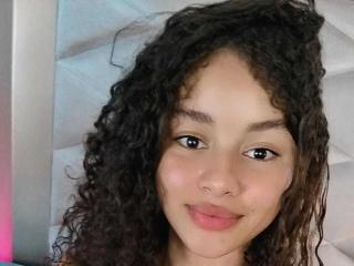 LoreneCurly Anal en Webcam Live - Photo 15/21