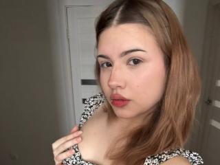 BarrieGromley Live Cam Porn - Photo 9/11