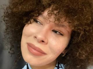 ClotildeMerzlak Webcam Sexe Direct - Photo 4/7