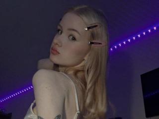 RoseUty Sex Brunette - Photo 11/12