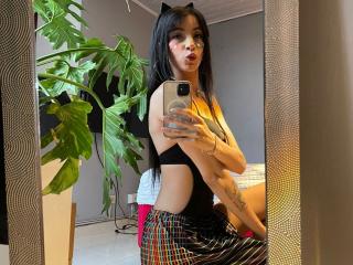LaurenEvie69 Anal Livecam - Photo 20/21