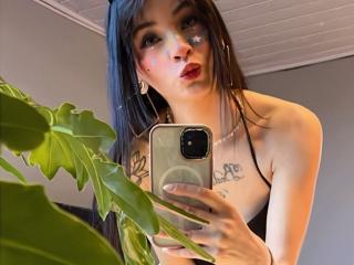 LaurenEvie69 Anal Livecam - Photo 16/21