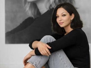 ShayDivyne Image Gallery