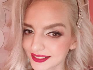 DouceAmelia Amateur Live Webcam - Photo 21/21