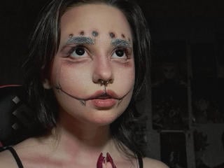 KenyattaConsigli Seins Show XXX en Direct - Photo 9/10