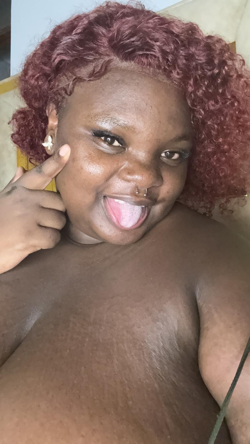 webcam model BigChocoTitiey from XloveCam webcam model BigChocoTitiey from XloveCam