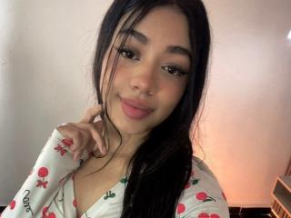 JanneClowses Show Porn Live - Photo 15/21