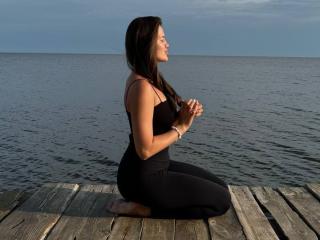 MaliaTurrey Hot Liveshows - Photo 9/21