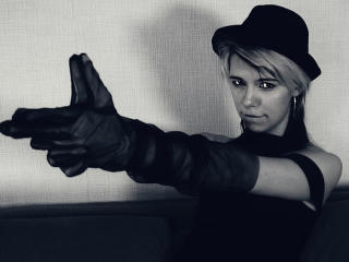 LaurenceCloud Anal en Webcam Live - Photo 8/11