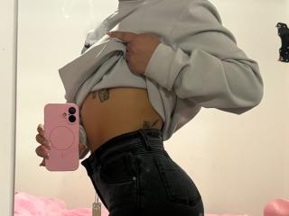 AlessiaFerry Webcam Porno Live - Photo 13/21