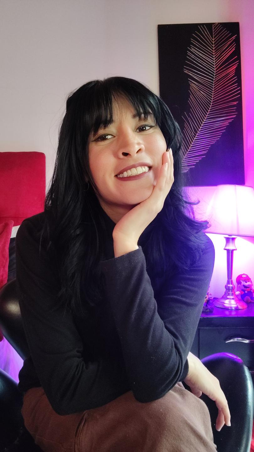 webcam model IssisDiosa from XloveCam webcam model IssisDiosa from XloveCam