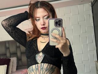 EmmaThomsonn Seins Liveshow - Photo 6/21