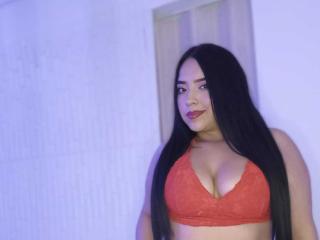 AdaraCute69 Webcam Porno Live - Photo 11/19