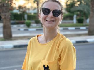 BelleLisaG Live Cam Porn - Photo 6/21