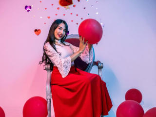 SarahyJhones Blowjob XXX Cams - Photo 12/21