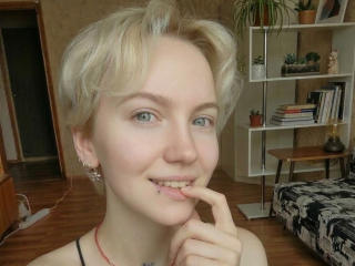 DionneSzczygiel Amateur Live Cam - Photo 8/16