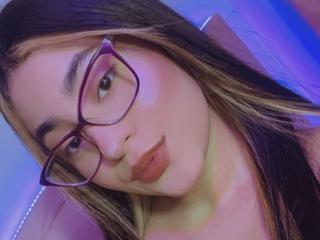 EmilyVilly Boobs Liveshow - Photo 7/21