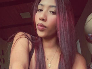 GabiHott Image Gallery