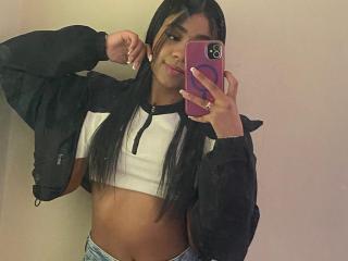 JanneClowses Show Porn Live - Photo 5/21