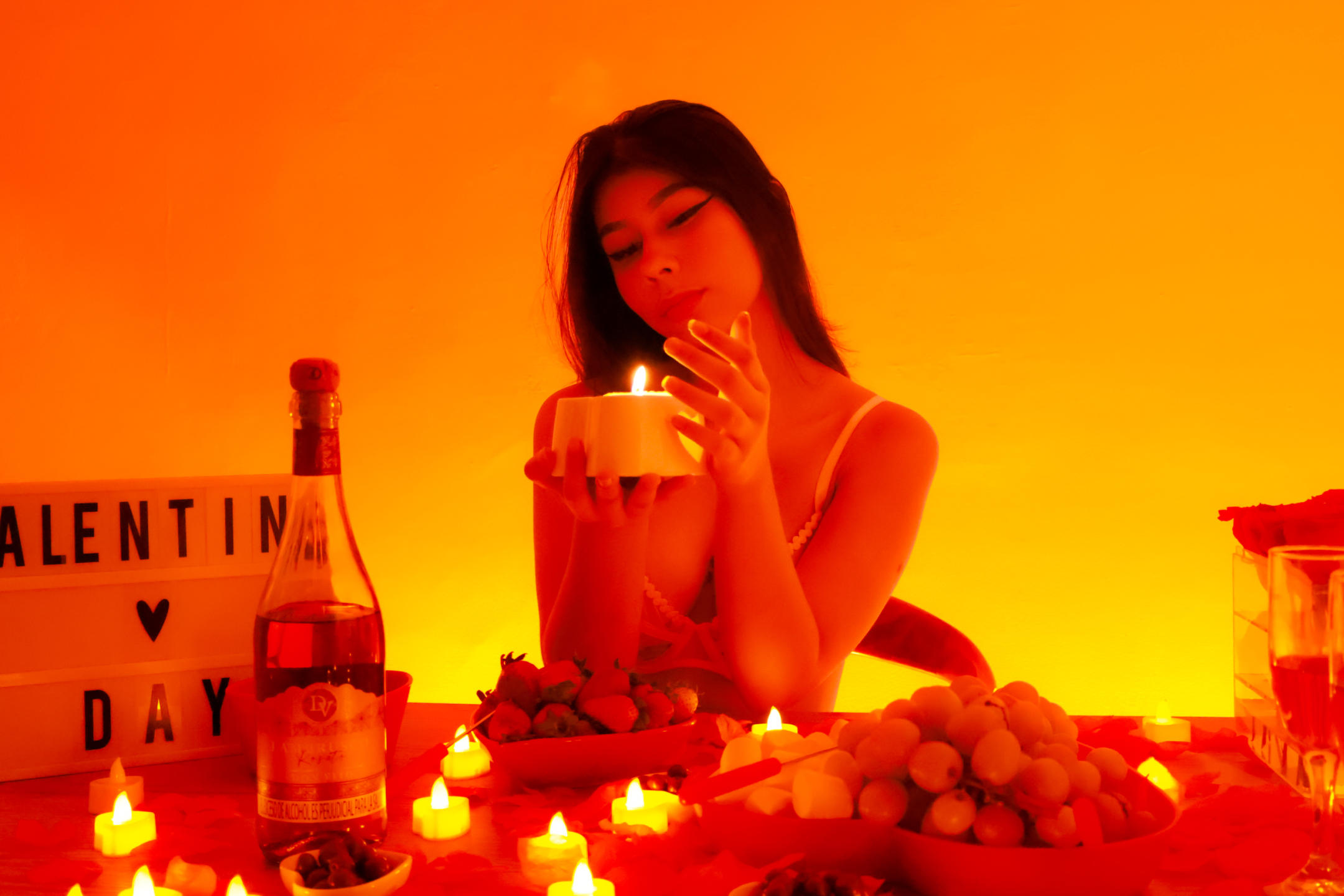 webcam model ZoeWinfrey from XloveCam webcam model ZoeWinfrey from XloveCam