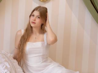 StellaLane Fellation XXX Cams - Photo 10/21