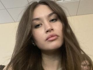 EstherDambrose Boobs Liveshow - Photo 14/21