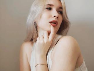 Photo of KarolinaRay-hot