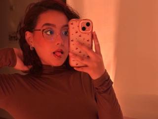 SophiaBrowm Blowjob XXX Cams - Photo 13/21