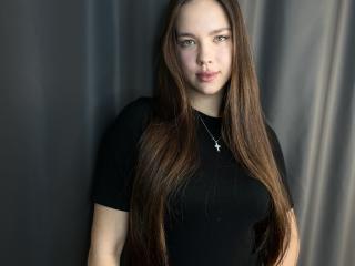 ShilaBrunetti Blowjob XXX Cams - Photo 16/16