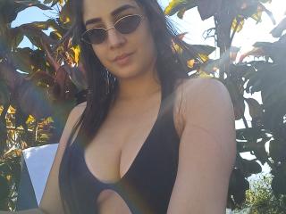 SmanthaKeyss Blowjob XXX Cams - Photo 13/16