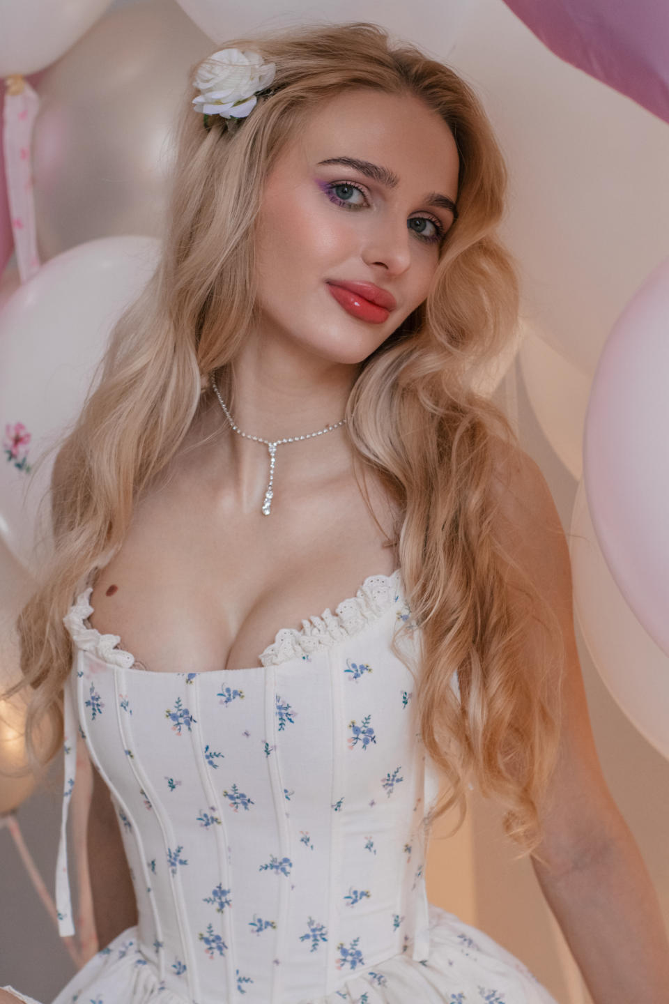 webcam model FloraDavis from XloveCam webcam model FloraDavis from XloveCam