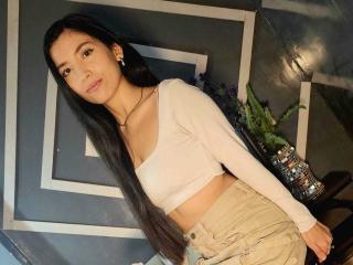 MiaLovelyn Image Gallery