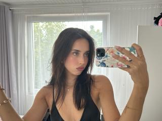 AdeleVibe Webcam Porno Live - Photo 10/13