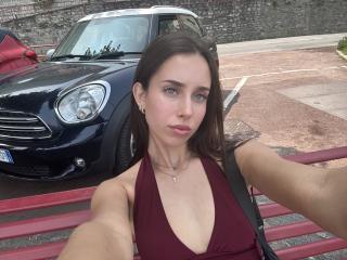 AdeleVibe Webcam Porno Live - Photo 9/13