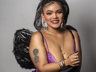 AliceJelanni Webcam Porno Live - Photo 9/21