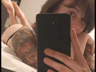 IsabellaArias Chatte en Chaleur - Photo 20/21