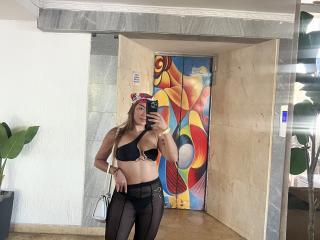 SharonKlart Blowjob XXX Cams - Photo 4/21